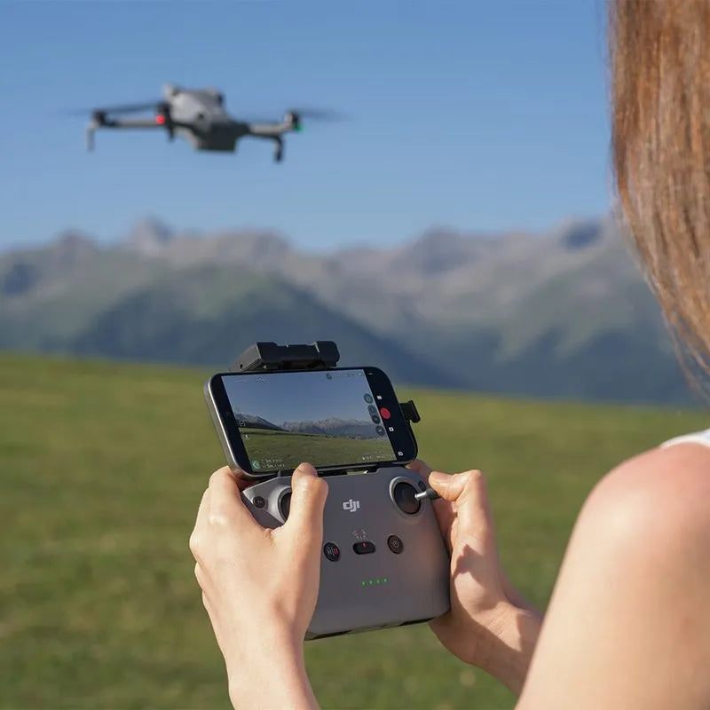 Drone DJI Mini 5 Pro Fly More Combo - (Sem tela)