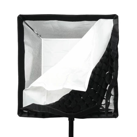 Softbox Godox FW 60x60cm Montagem Bowens para Iluminação de Estúdio